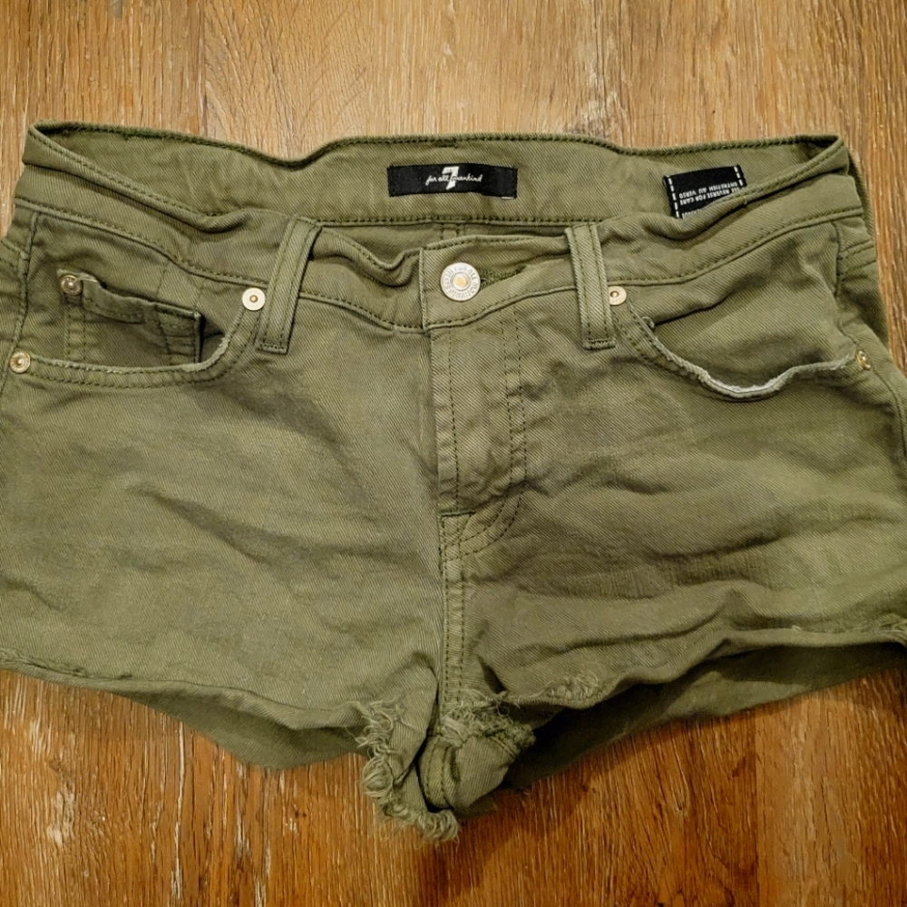 7 for all mankind denim shorts size 24
